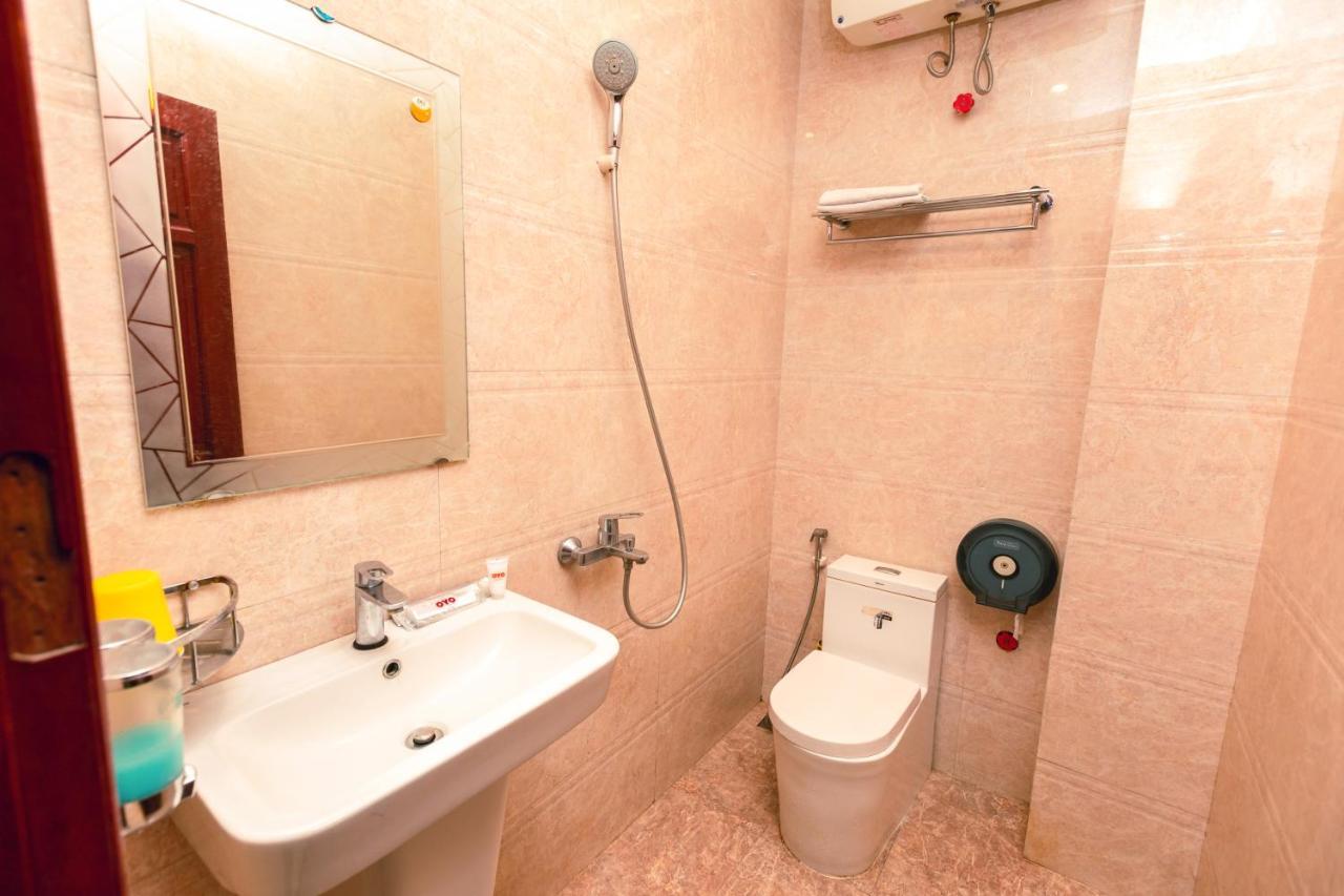 Oyo 653 Huong Thao Hotel هانوي المظهر الخارجي الصورة